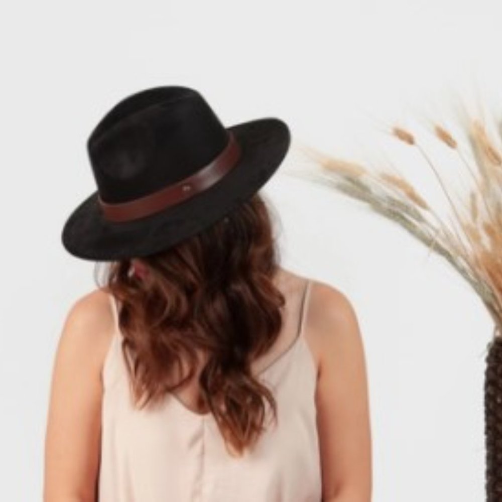 Casa Blanca Fedora in Black